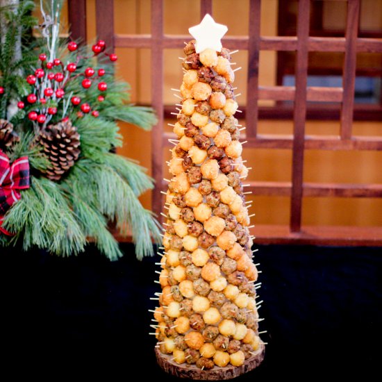 Meat & Cheese Balls Christmas Tree