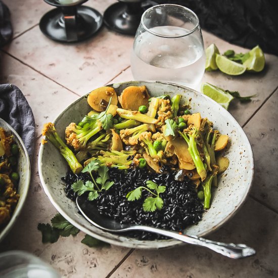 Turmeric Cauliflower & Peas