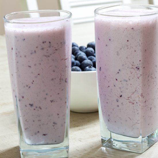 Healthy Blueberry Yogurt Smoothie