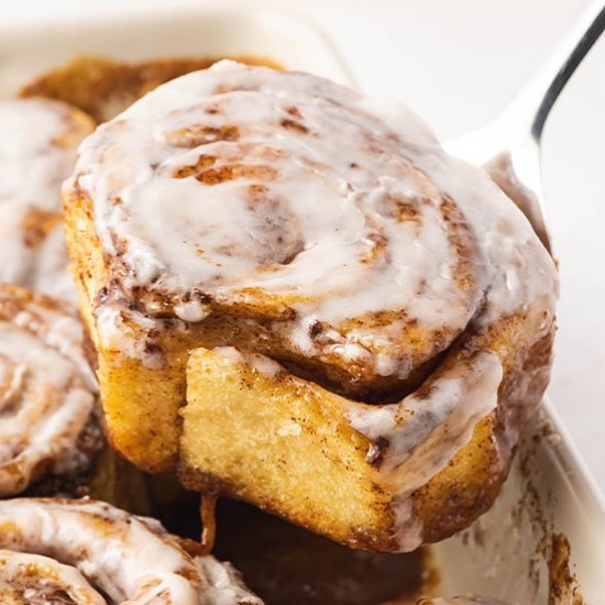 Easy Cinnamon Rolls