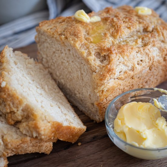 5-Ingredient Beer Bread