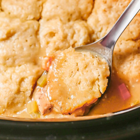 Slow cooker chicken and dumplings