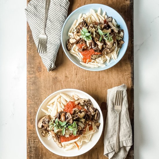 pasta with mushrooms and tomatoes