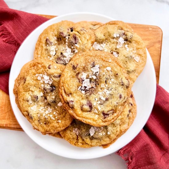 Salted Toffee Chocolate Chip Cookie