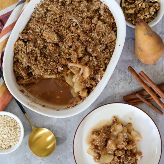 Bourbon and Cardamom Pear Crisp