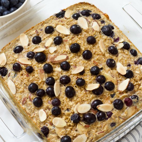 blueberry almond baked oatmeal