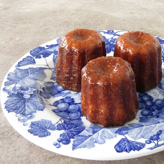 Canneles – French pastry