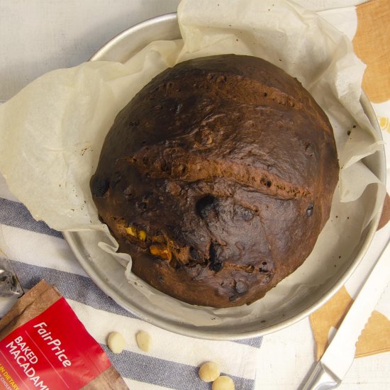 Chocolate, Cherry & Macadamia Bread