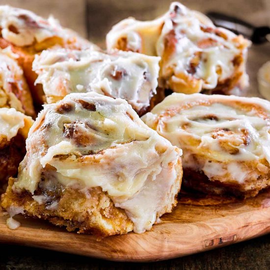 Homemade Cinnamon Rolls Recipe