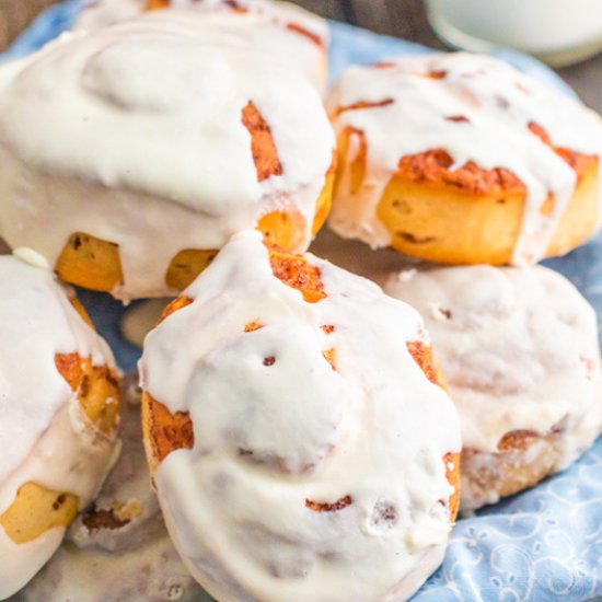 Air Fryer Cinnamon Rolls