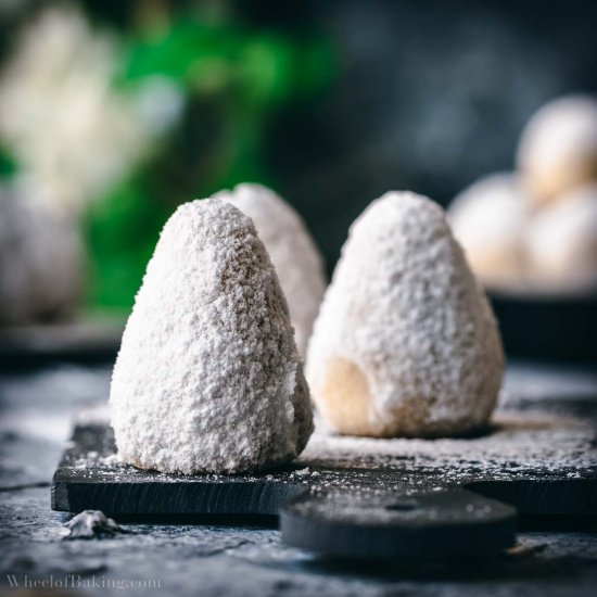 Amygdalota (Greek almond cookies)