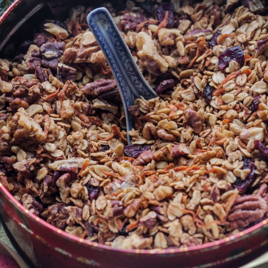 carrot cake granola