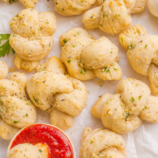 Biscuit Dough Garlic Knots