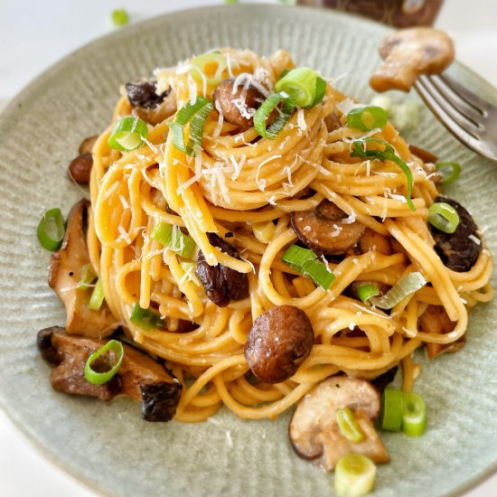 Japanese Miso Mushroom Spaghetti