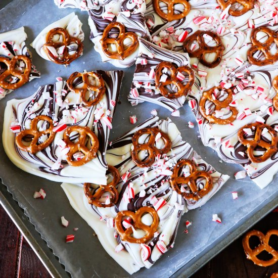 Peppermint Pretzel Bark