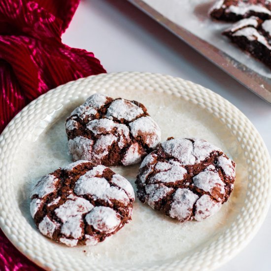 CHOCOLATE CRINKLE COOKIES