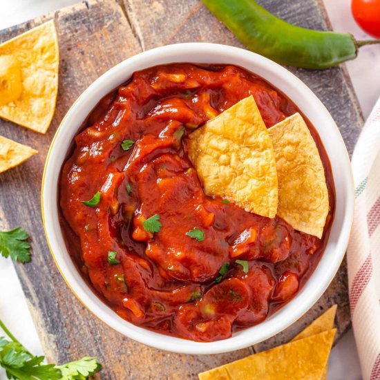 Chunky and Easy Avocado Salsa