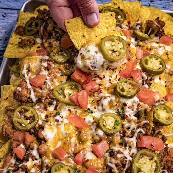 Easy Classic Nachos