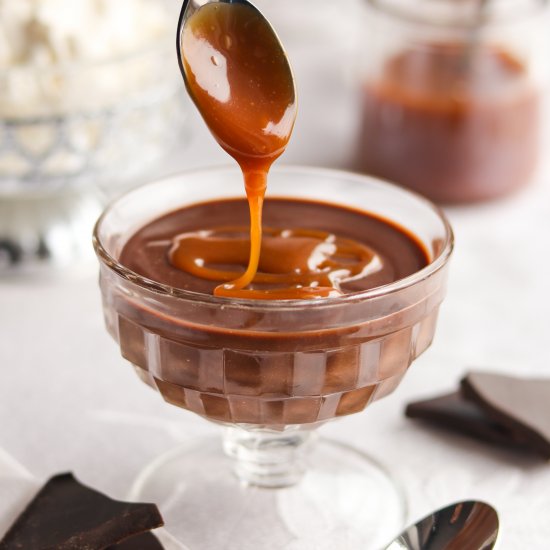 Chocolate Pot De Creme with Caramel