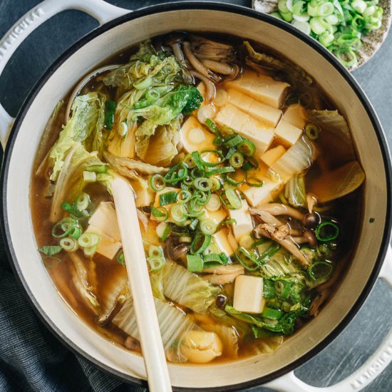 Napa Cabbage Tofu Soup (白菜豆腐汤)