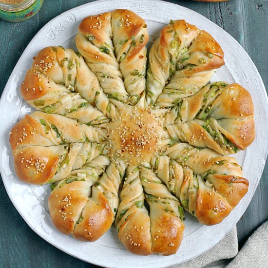 Scallion Star Bread