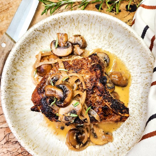 Pork Chops with Mushroom Sauce