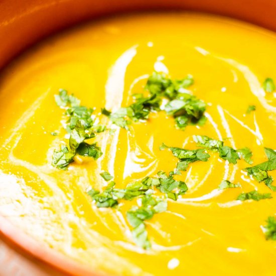 CARROT AND LENTIL SOUP