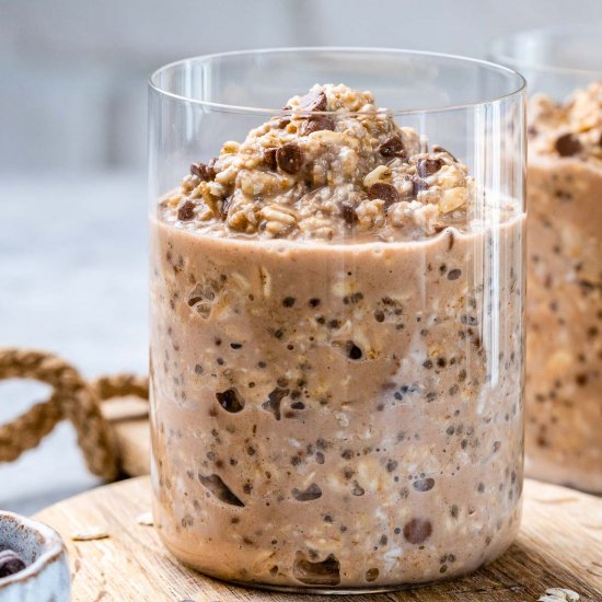 COOKIE DOUGH OVERNIGHT OATS