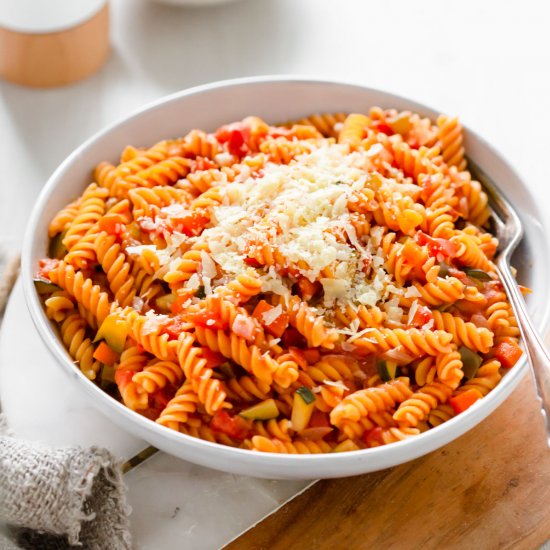 Quick Creamy Vegetable Pasta