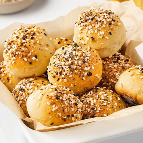 Air Fryer Bagel Minis