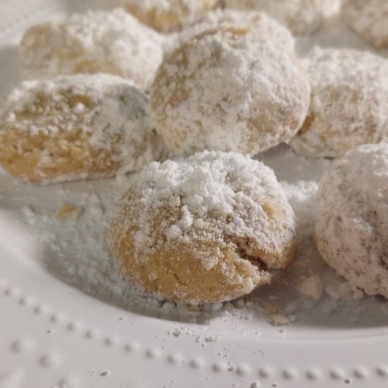 Pistachio Snowball Cookies