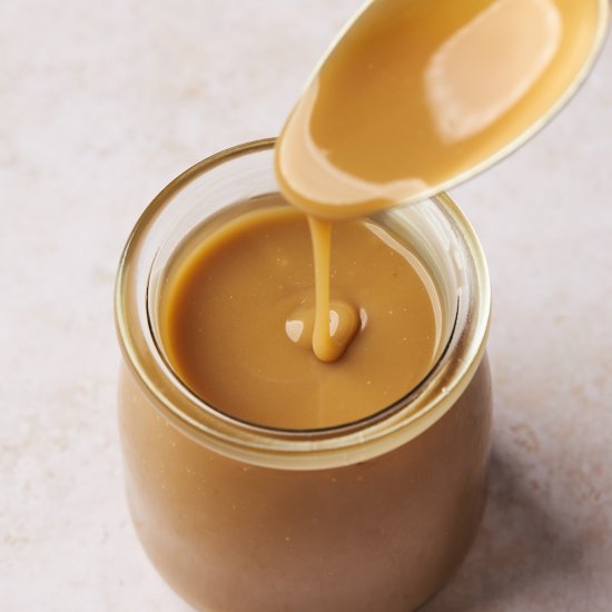 Vegan Caramel Sauce