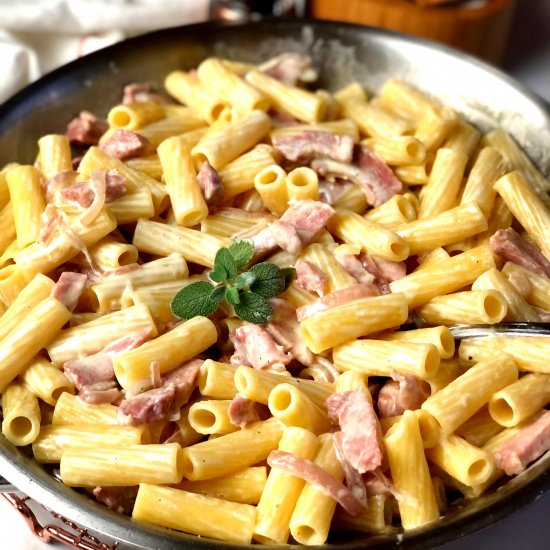 Creamy Ham and Parmesan Pasta