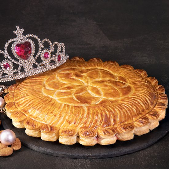 King’s Cake AKA Galette des Rois