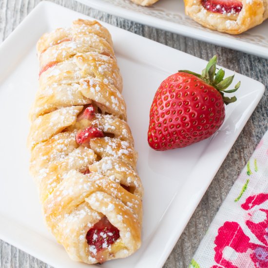 Mini Strawberry Puff Pastry Braids