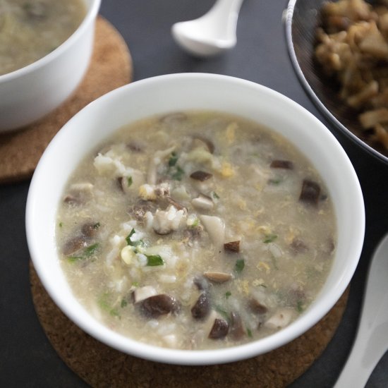 Minced beef and vegetable congee