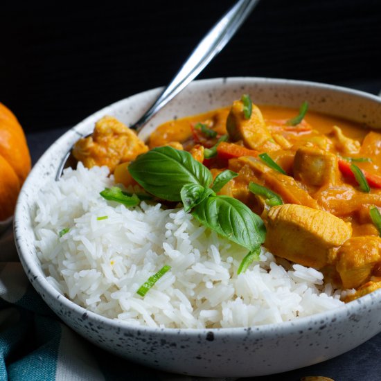 Thai Pumpkin Chicken Curry