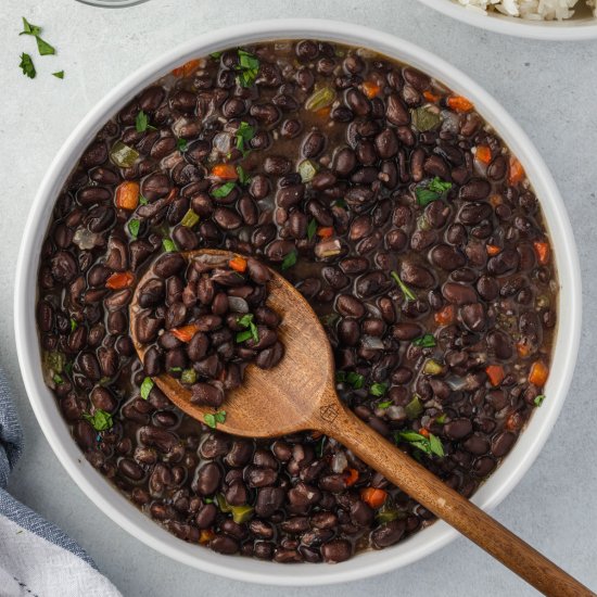 Quick Cuban-Style Black Beans