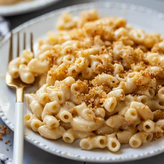 Easy Vegan Mac and Cheese