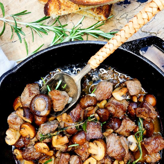 Steak Bites with Herby Mushrooms