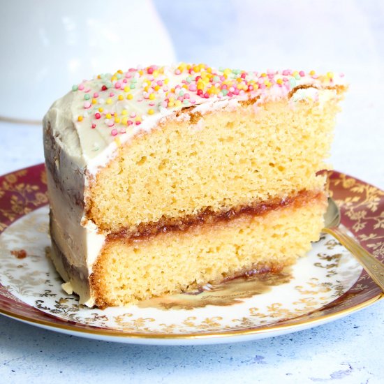 EASY GLUTEN-FREE SPONGE CAKE