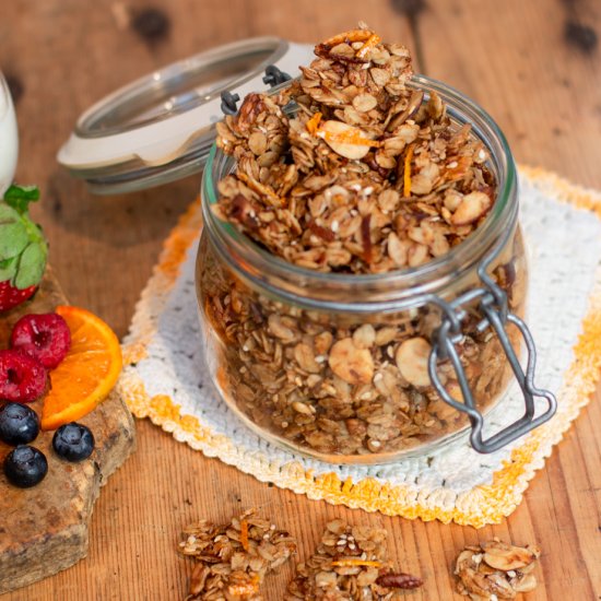 Orange, Oat & Nut Granola