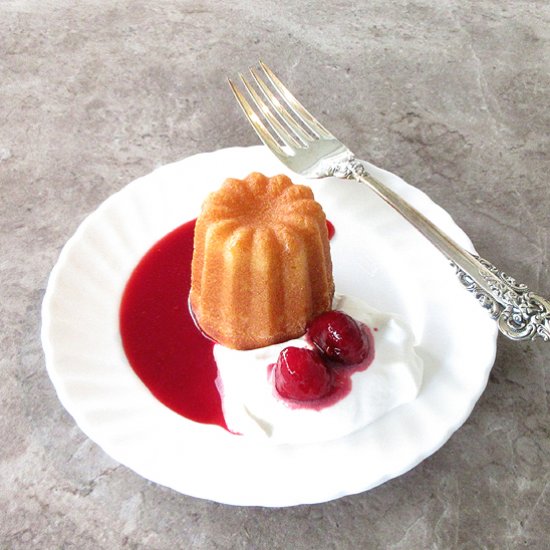 Lemon Cakes with Raspberry Sauce