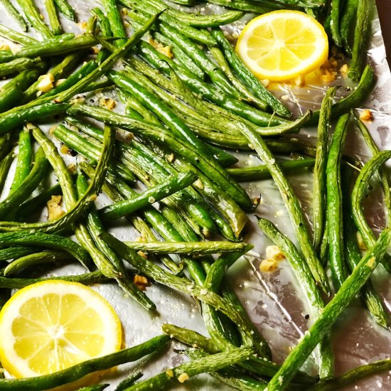 Garlic Roasted Green Beans