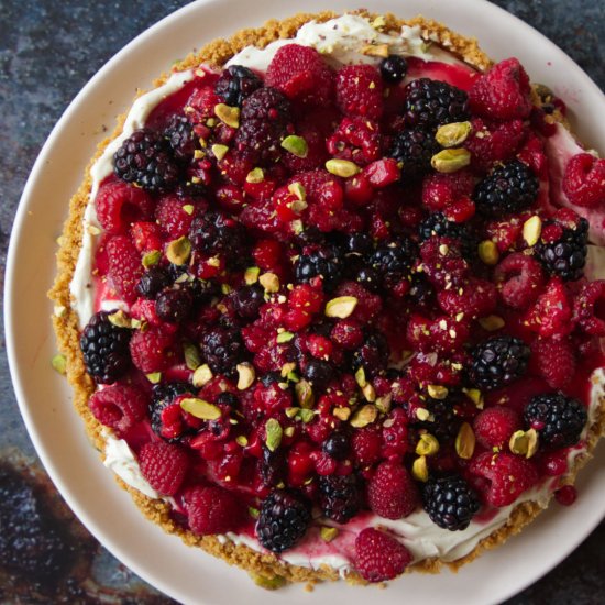 No-Bake Mixed Berry Cheesecake