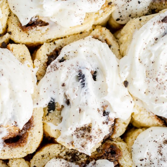 Oreo Cinnamon Rolls (Gluten Free)