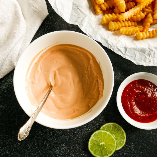 4-Ingredient Sriracha Aioli