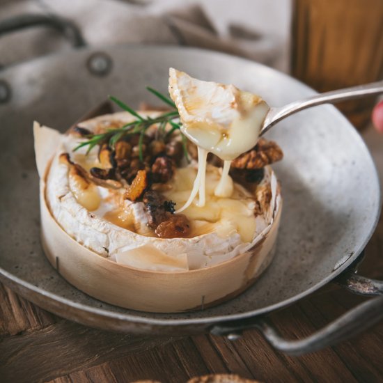 Oven-Roasted Camembert Cheese