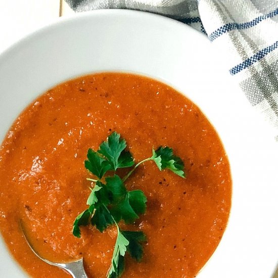 Creamy Roasted Tomato Basil Soup