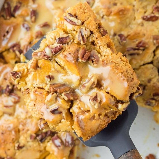 Caramel cinnamon roll casserole